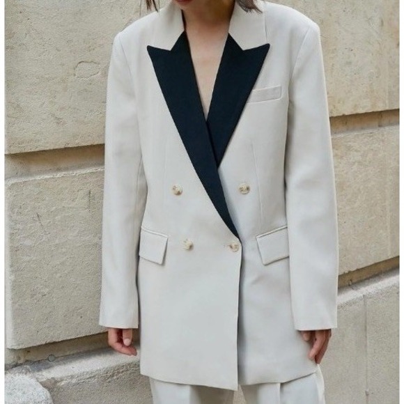 Pixie Market Luisa Oversized Cream Double Breasted Blazer Black Lapel Size Large - Picture 1 of 2